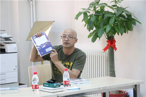 我校繼續開展家長義教主題講座