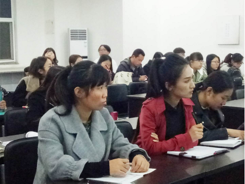  河北蒼龍國際學校老師的專業永遠在路上